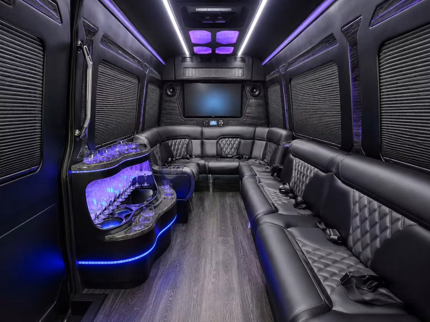 airport and long distance military transportation from davenport
