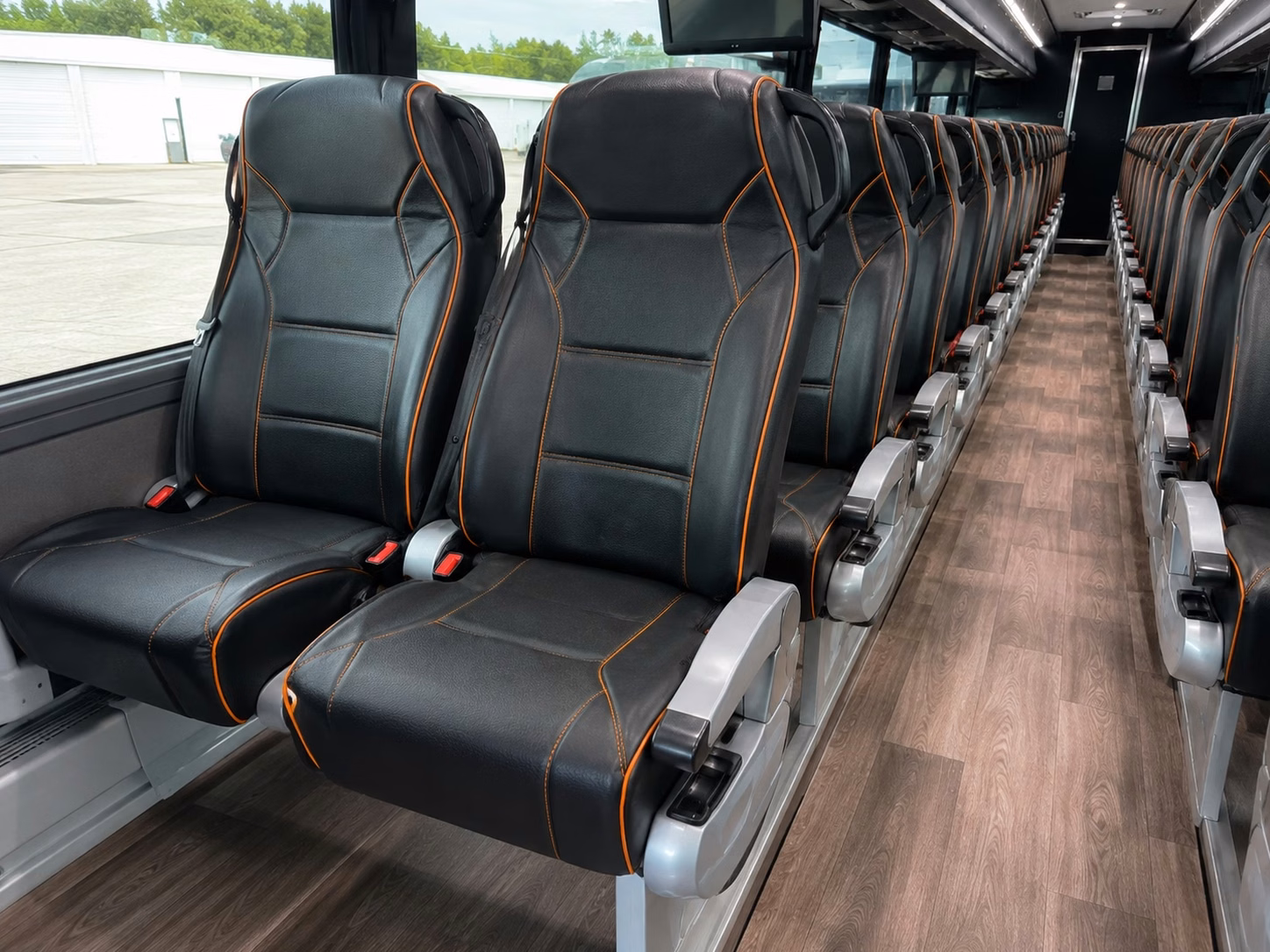charterbusrentaldavenportia com is the easiest way to book youth sports team transportation in davenport