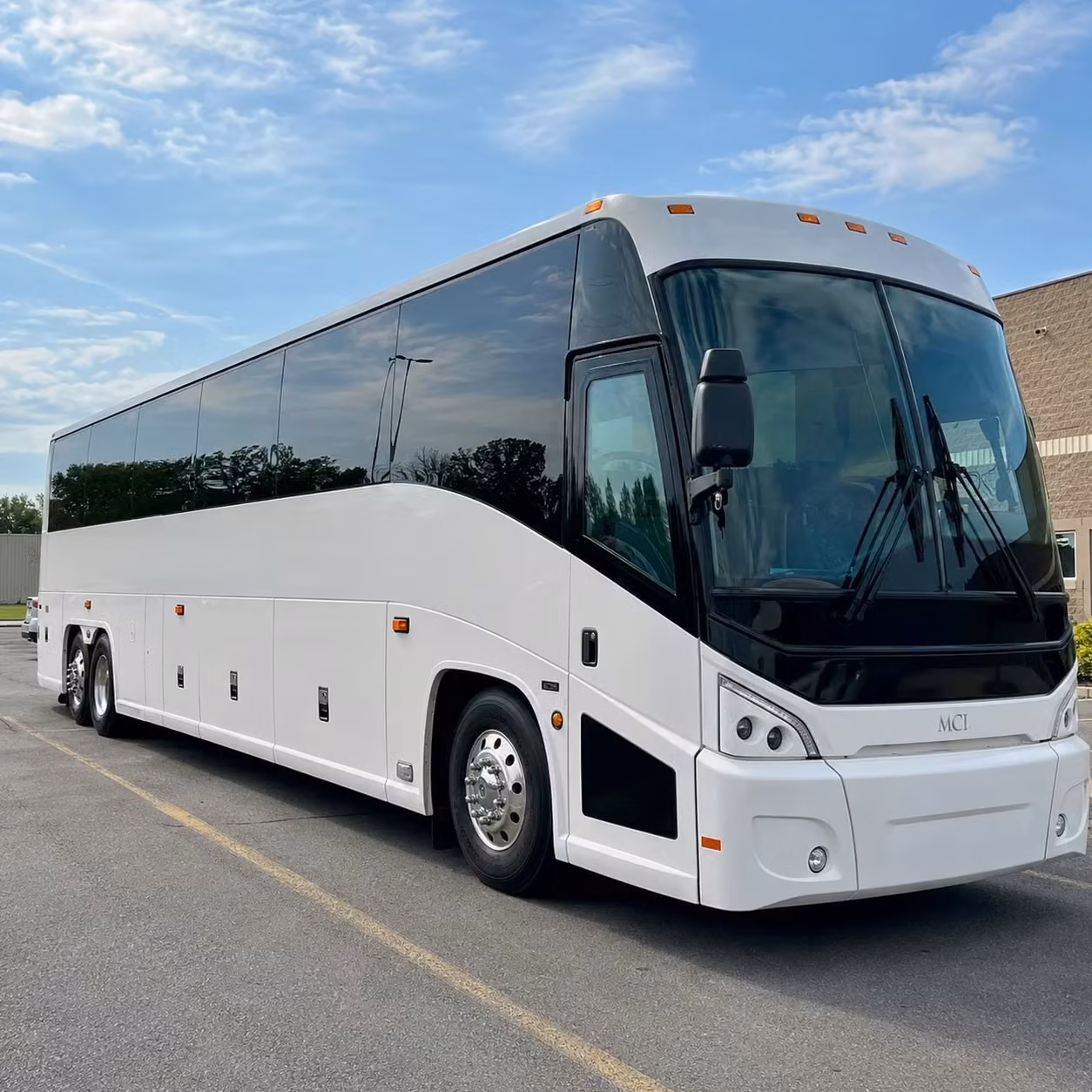 for the best long distance transportation in davenport compare before you book