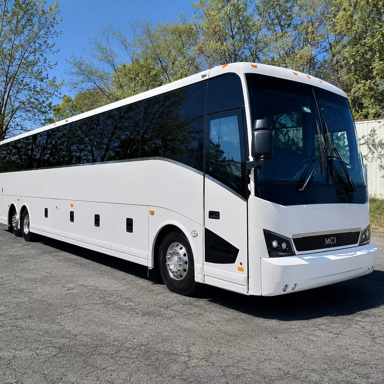 shuttle buses for davenport church sunday services and weekly worship